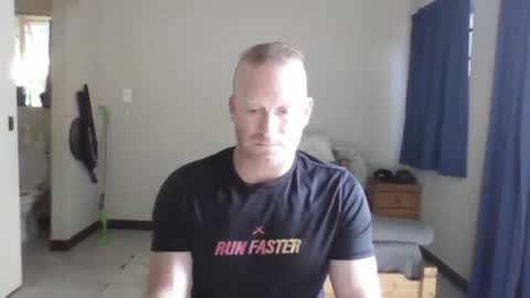 For me to know online show from 11/04/25, 04:11