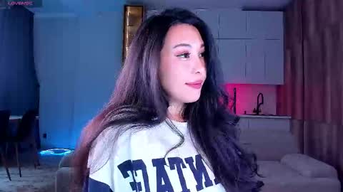 Amelia online show from 09/30/25, 06:18