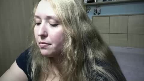 Snapshot of onlyferdiz chatting on 01/03/25, 01:48 OnlyFerdiz online show from 01/03/25, 01:48