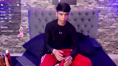 Josh -  Schedule 1400 - 2200 online show from 09/29/25, 08:02