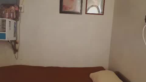 onlyjulia25 online show from 10/24/25, 02:41