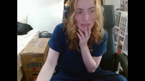 Snapshot of onlylyra chatting on 07/21/26, 12:24 onlylyra online show from 07/21/26, 12:24