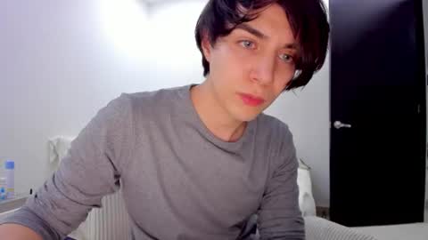 Snapshot of onlysergio chatting on 07/19/26, 05:22 Sergio online show from 07/19/26, 05:22