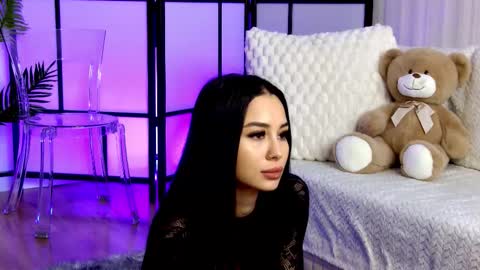 Xandra online show from 11/28/25, 08:50