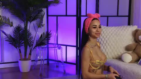 Xandra online show from 02/03/26, 06:40