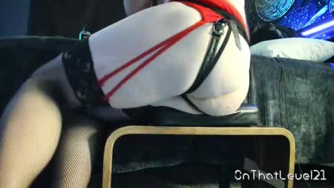 Snapshot of onthatlevel21 chatting on 02/11/26, 11:04 Tyrant King online show from 02/11/26, 11:04