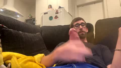 Snapshot of onthecumup69 chatting on 01/19/25, 08:30 onthecumup69 online show from 01/19/25, 08:30