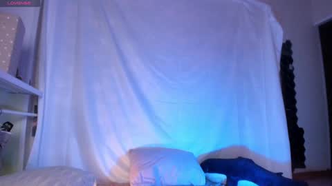 Snapshot of onyx_odyssey chatting on 12/06/24, 02:17 Onyx online show from 12/06/24, 02:17