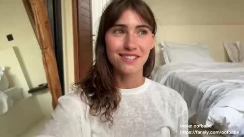 Helen online show from 10/23/25, 10:08