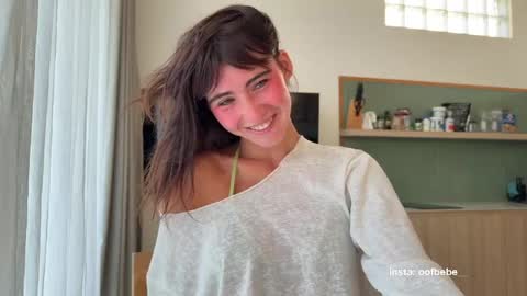 Helen online show from 05/08/26, 10:59