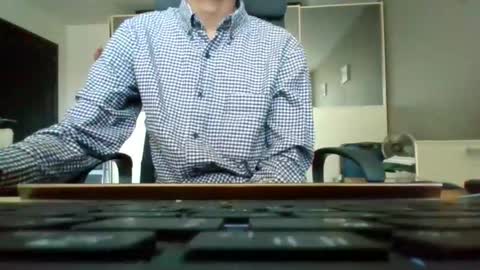 Snapshot of ook_ck chatting on 04/19/26, 08:57 kk bk online show from 04/19/26, 08:57