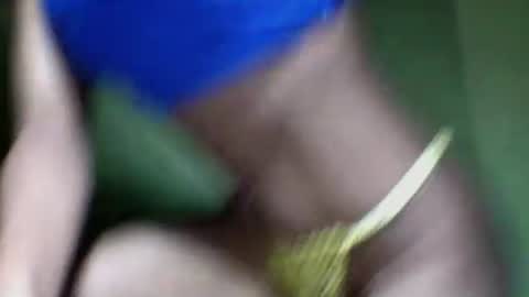 oolyette online show from 10/06/25, 06:22