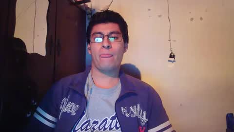 oomaurooo online show from 12/22/24, 07:00