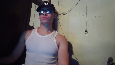 oomaurooo online show from 12/20/25, 07:15