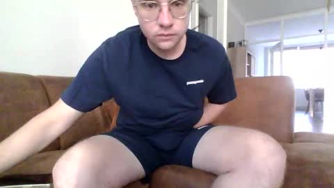 oook5 online show from 09/19/25, 04:29