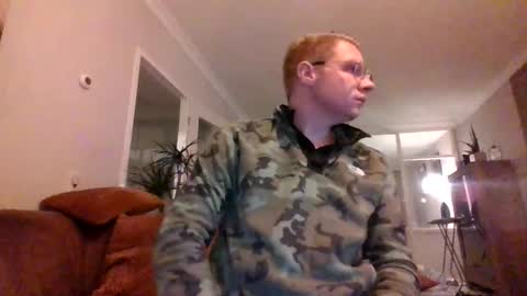 Snapshot of oook5 chatting on 10/09/25, 09:46 oook5 online show from 10/09/25, 09:46