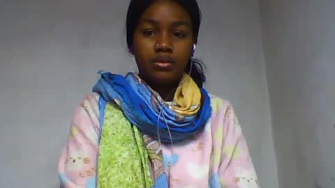 Snapshot of oooorazanasoa chatting on 06/23/26, 02:09 oooorazanasoa online show from 06/23/26, 02:09