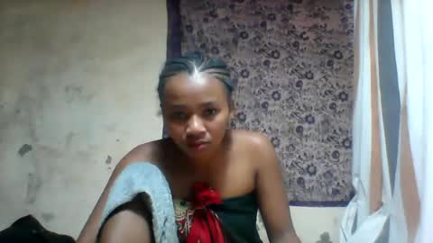 Snapshot of oooozafiette chatting on 06/30/26, 06:53 oooozafiette online show from 06/30/26, 06:53