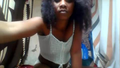 Snapshot of oooozafiette chatting on 07/10/26, 12:08 oooozafiette online show from 07/10/26, 12:08