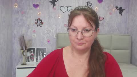 Snapshot of oovanessahotts chatting on 03/05/25, 03:18 Vanessa online show from 03/05/25, 03:18