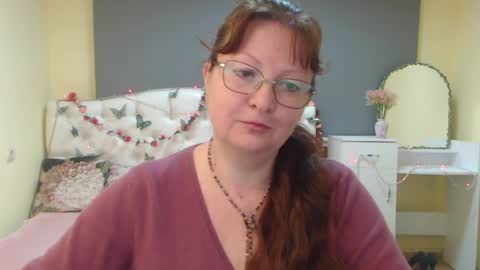 Vanessa online show from 04/17/26, 05:54