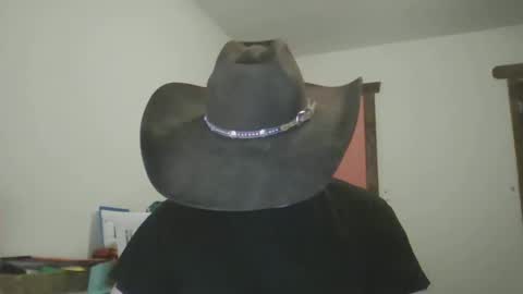 Snapshot of openmindedcowboy chatting on 01/14/26, 04:07 kinkynerd online show from 01/14/26, 04:07
