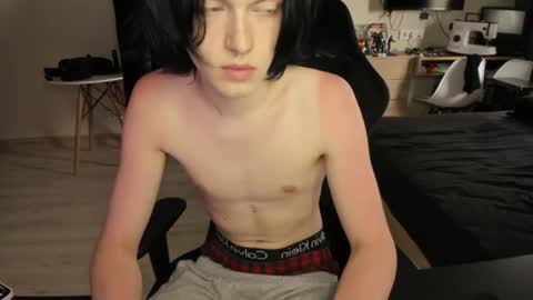 Bella and John online show from 06/29/26, 05:14