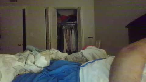 Snapshot of orange22boi chatting on 09/13/25, 04:01 orange22boi online show from 09/13/25, 04:01