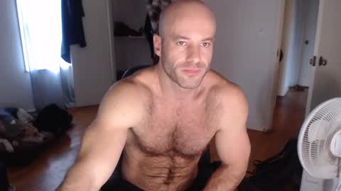 Snapshot of oregon87 chatting on 12/30/24, 04:40 The Oregon Lumberjack online show from 12/30/24, 04:40