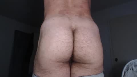 Snapshot of oregon87 chatting on 01/01/25, 07:30 The Oregon Lumberjack online show from 01/01/25, 07:30