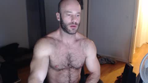 Snapshot of oregon87 chatting on 01/13/25, 04:39 The Oregon Lumberjack online show from 01/13/25, 04:39