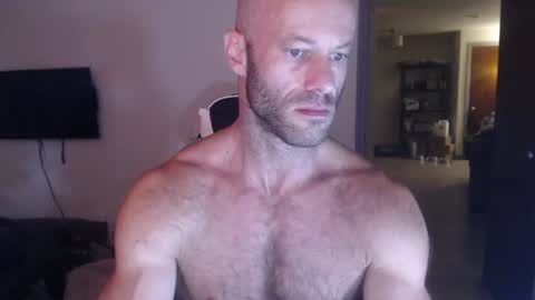 Snapshot of oregon87 chatting on 06/18/26, 05:17 The Oregon Lumberjack online show from 06/18/26, 05:17