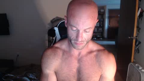 Snapshot of oregon87 chatting on 08/03/26, 02:43 The Oregon Lumberjack online show from 08/03/26, 02:43