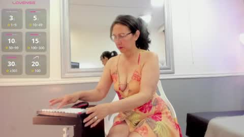 Snapshot of oriana_jhonson chatting on 06/29/26, 01:33 Oriana online show from 06/29/26, 01:33