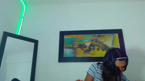 Snapshot of orianadollx chatting on 01/31/25, 04:59 Oriana online show from 01/31/25, 04:59