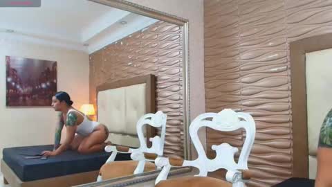 Snapshot of orianasmith chatting on 03/26/26, 12:33 Ori online show from 03/26/26, 12:33