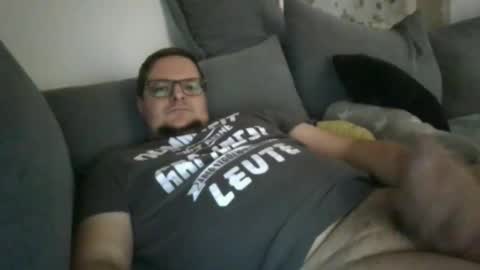 Snapshot of orixblack chatting on 10/22/25, 12:16 orixblack online show from 10/22/25, 12:16