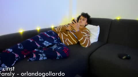 Fansly and Instagram -  online show from 01/13/25, 02:00