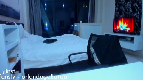 Fansly and Instagram -  online show from 01/26/25, 01:25