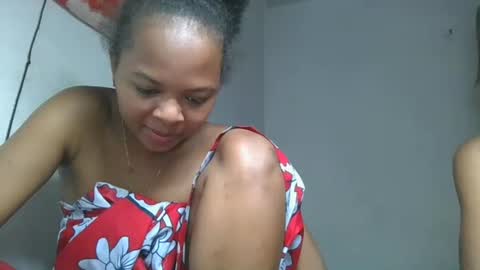 ornellahhh online show from 10/22/25, 07:02