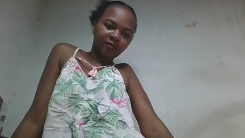 ornellahhh online show from 11/30/25, 06:50