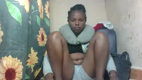 ornettee online show from 10/08/25, 09:01