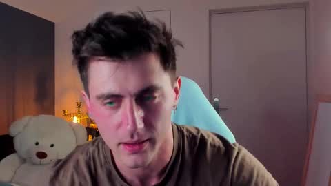 Oscar online show from 10/23/25, 09:13