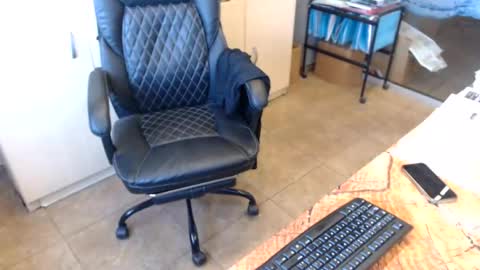 Snapshot of oscar_msng chatting on 07/03/26, 03:40 Oscar online show from 07/03/26, 03:40