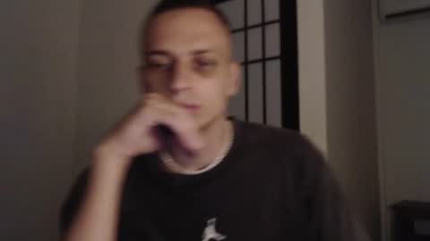 Snapshot of oscar_sssky chatting on 01/26/25, 03:58 Oscar online show from 01/26/25, 03:58