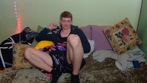 Snapshot of oscar_wildy chatting on 01/05/25, 08:21 Oscar online show from 01/05/25, 08:21