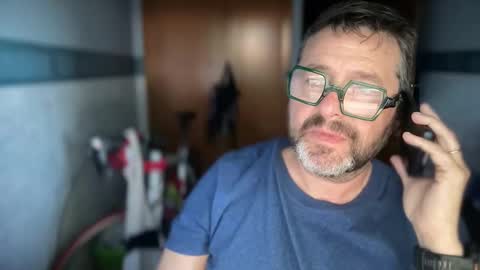 oscarbcncat online show from 04/15/26, 04:47