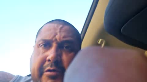 Snapshot of oscarh7979 chatting on 09/11/25, 05:02 oscarh7979 online show from 09/11/25, 05:02