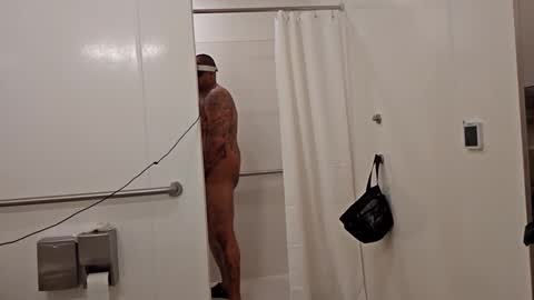 Snapshot of oscarh7979 chatting on 03/26/26, 12:06 oscarh7979 online show from 03/26/26, 12:06