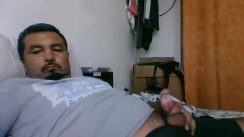 Snapshot of oscarjhe3512 chatting on 03/22/26, 01:42 oscarjhe3512 online show from 03/22/26, 01:42